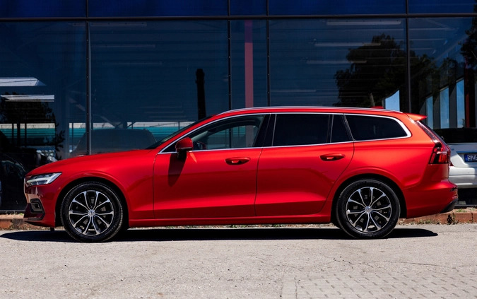 Volvo V60 cena 85900 przebieg: 156072, rok produkcji 2018 z Zbąszynek małe 781